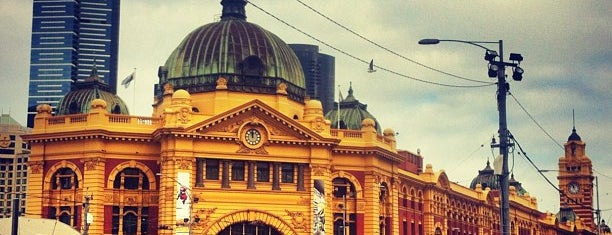 Flinders Street Station is one of Places Caleb Needs To Go.