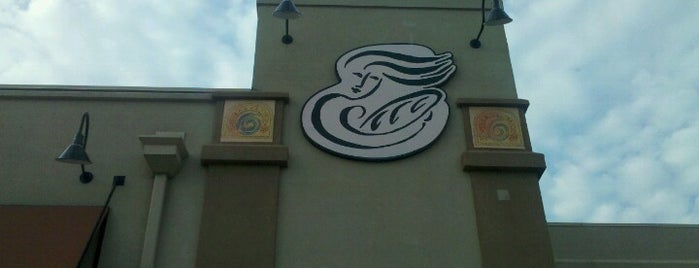 Panera Bread is one of Lugares favoritos de Alana.