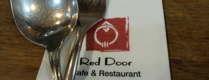 Red Door Nyonya & Malaysian Cuisine is one of Tempat yang Disukai ÿt.