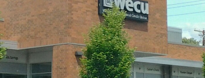 Whatcom Educational Credit Union (WECU) is one of Ken : понравившиеся места.