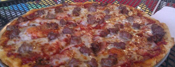 Pie Works Pizza is one of Must-visit Pizza Places in Shreveport.