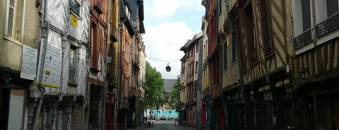Rue Saint-Michel is one of Visiting Mont-Saint-Michel.