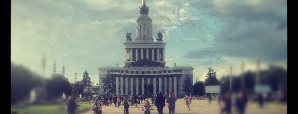 (VDNH) Centro Panruso de Exposiciones is one of Top 50 venues in Moscow.
