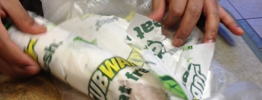 Subway is one of Pittsburgh Food.