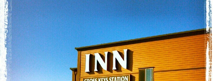 Inn At Cross Keys Station is one of Tempat yang Disukai Jerome.