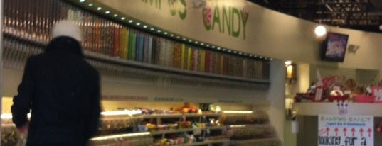 Campus Candy is one of Bloomington To-Do.