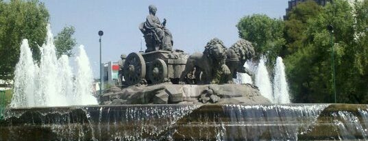 Plaza de la Villa de Madrid is one of ¡Cui Cui ha estado aquí!.