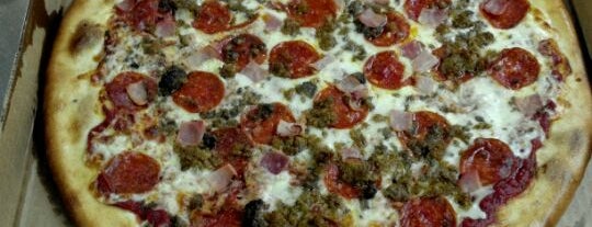 Long Island Pizzeria is one of Food and Drinks!.
