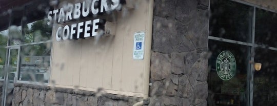 Starbucks is one of Lugares favoritos de Rosana.