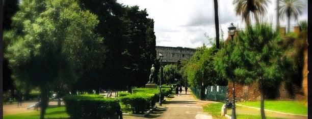 Parco del Colle Oppio is one of Rome Parks.