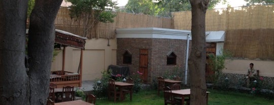 Sufi Restaurant is one of สถานที่ที่ Ali ถูกใจ.
