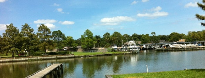 Egret Bay Bridge is one of Orte, die ESTHER gefallen.