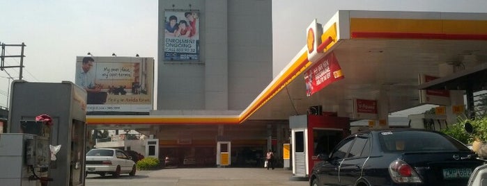 Shell is one of Tempat yang Disukai Jed.