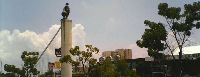 Glorieta Colón is one of Esculturas & Monumentos @ GDL.