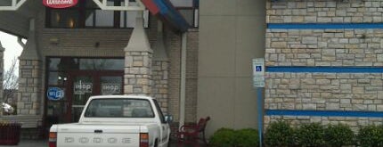 IHOP is one of Lanaさんのお気に入りスポット.