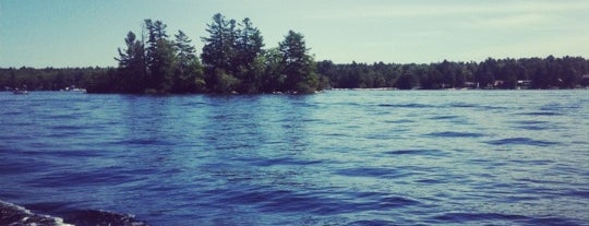 Sabago Lake is one of Maine.