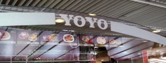 Restaurante Yoyo is one of Tempat yang Disukai Yael.