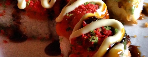 Japaneiro’s Sushi Bistro & Latin Grill is one of Samantha Mae 님이 좋아한 장소.