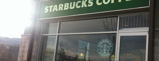Starbucks is one of Orte, die Paige gefallen.