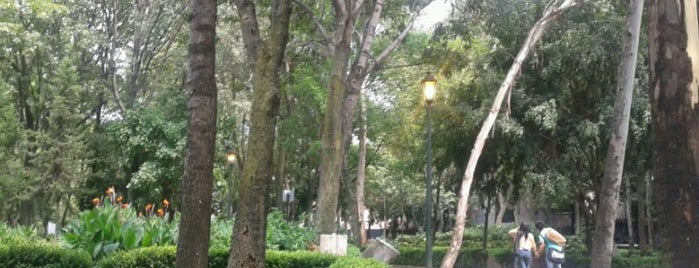 Parque Barranca del Muerto is one of Posti che sono piaciuti a Luis Arturo.