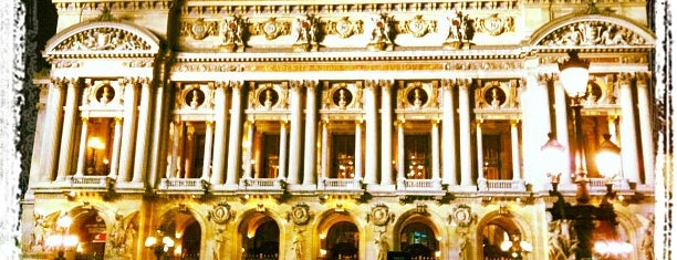 Place de l'Opéra is one of love Paris.