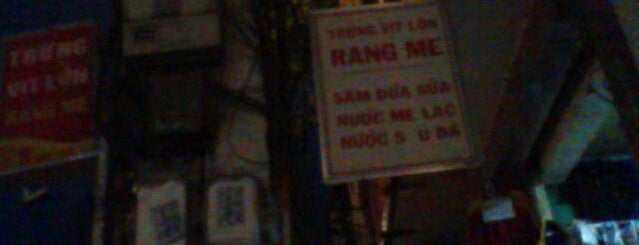 Trứng Vịt Lộn Rang Me is one of Random.