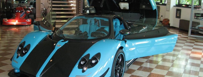 Pagani Automobili is one of Fabbriche automobilistiche.