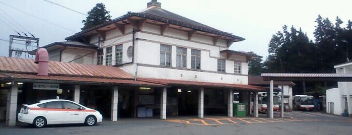 高野山駅 (NK87) is one of 近畿の駅百選.