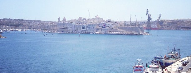 Fort St Elmo is one of Maltese Falcon Millenium.
