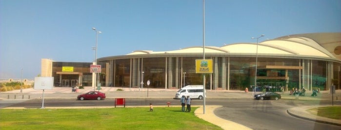 Sharm El Sheikh International Airport (SSH) is one of Аэропорты.