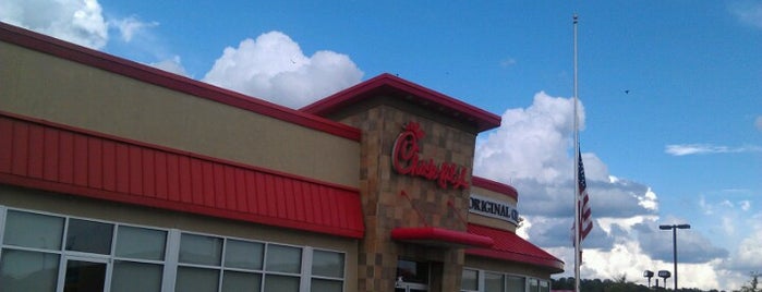 Chick-fil-A is one of Alexさんのお気に入りスポット.