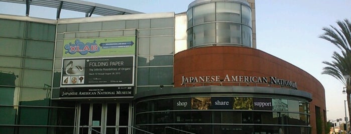 Japanese American National Museum is one of John'un Kaydettiği Mekanlar.