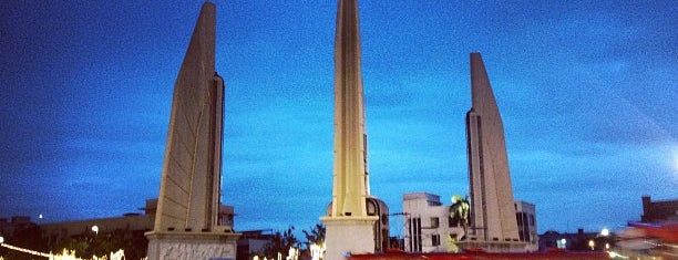 Democracy Monument is one of Thailand Attractions.