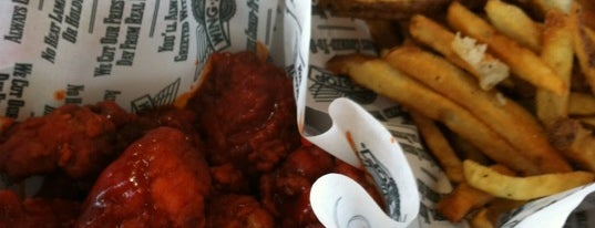 Wingstop is one of Lieux qui ont plu à Keith.