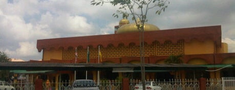 Masjid Ar-Rahman Pandamaran Jaya is one of Baitullah : Masjid & Surau.