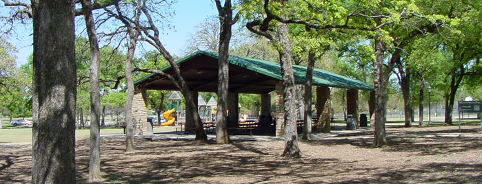 Meadowbrook Park is one of Pavilion.