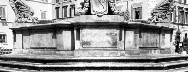 Plaza de Santa María en Trastévere is one of Roma.