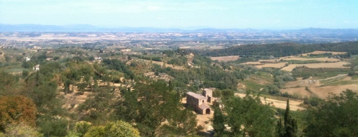 Montepulciano is one of Italy.