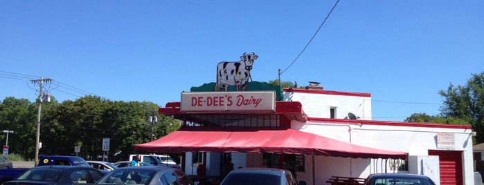 De Dee's Dairy is one of Kyo’s Liked Places.
