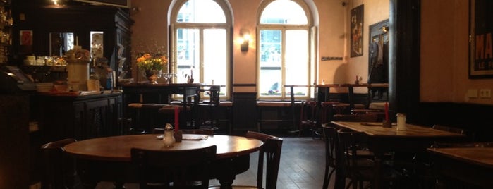 Café Crème is one of Wuppertal #4sqCities.