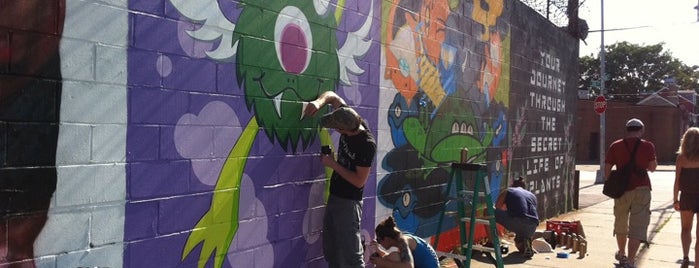 Welling Court Mural Project is one of Music Arts & Culture.