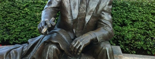 Art Rooney Statue is one of Historical Monuments, Statues, and Parks.