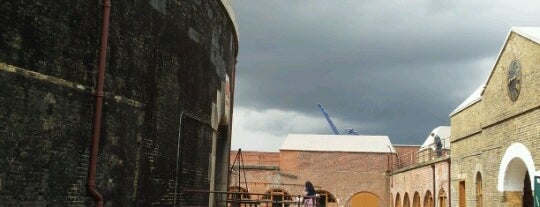 Landguard Fort is one of สถานที่ที่ James ถูกใจ.