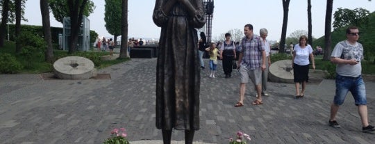 National Museum of the Holodomor-Genocide is one of Kyiv places, which I like..