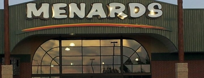Menards is one of Tempat yang Disukai Dave.