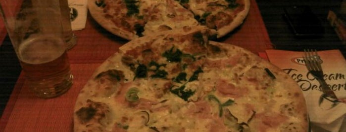 Pizzeria Al Capone is one of Miroslavさんのお気に入りスポット.