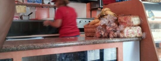 Panaderia Las Piedras Bakery is one of Lugares favoritos de A..