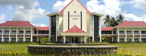 Kantor Walikota Tomohon is one of City of Flower Tomohon.