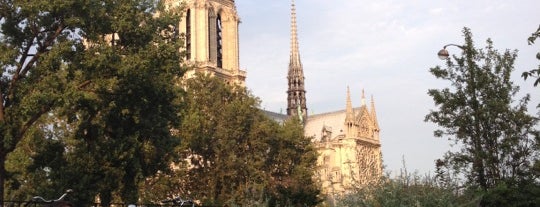 Le Petit Châtelet is one of Paris Eating.