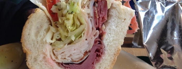 Chatham Sandwich Shop is one of Local Eats.